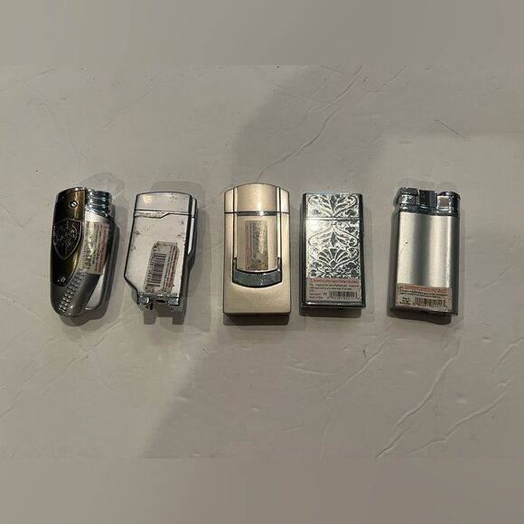 Novelty Lighters  - Picture 3 of 3